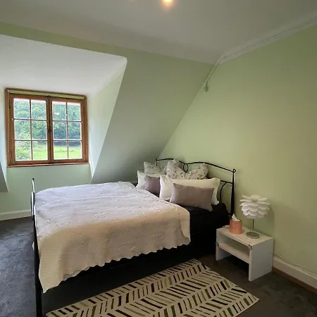 Im Gruenen Auf Idyllisch Gelegenen Gutshof Und Doch So Zentral Waldshut-Tiengen